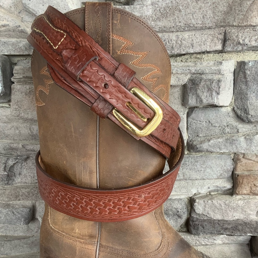 Men’s Tooled Leather Belt size 40